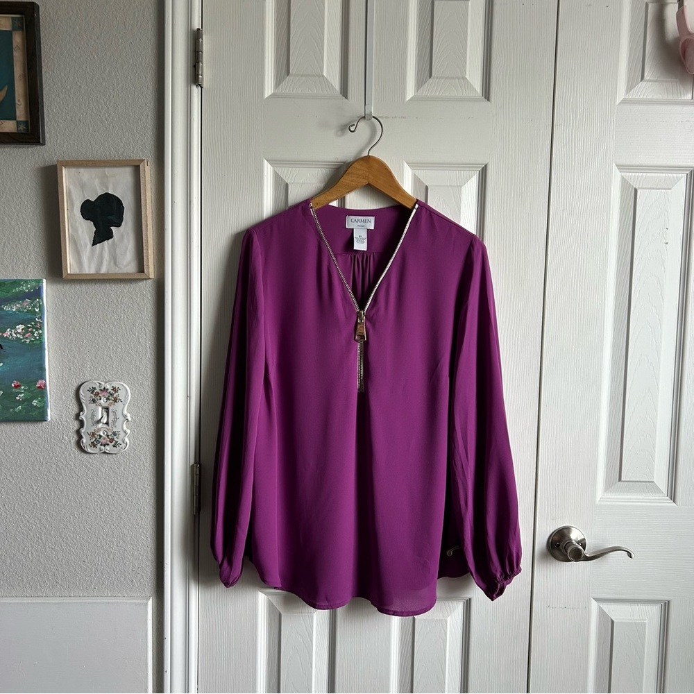 Carmen Mark Valo purple long sleeve zipper front blouse